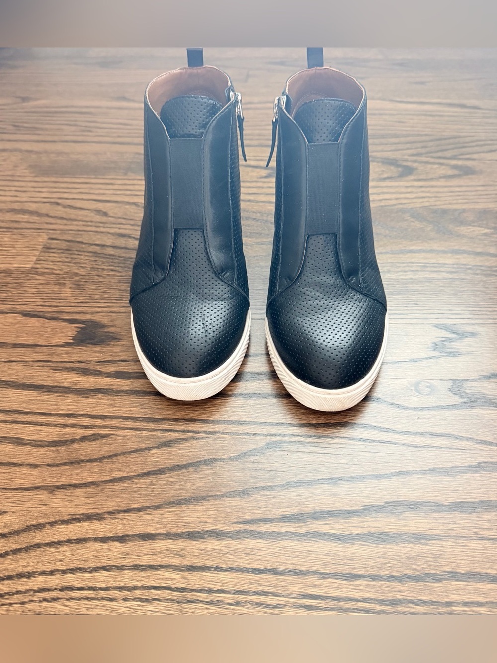 Paolo Black Perforated Wedge Sneakers with White Sole - size 8.5 - Picture 3 of 6